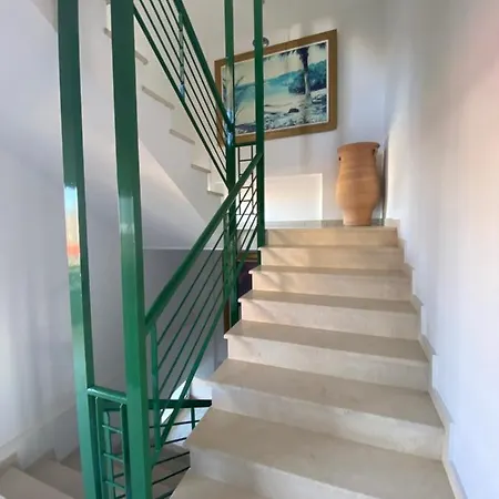 Apartment Paximadakis *