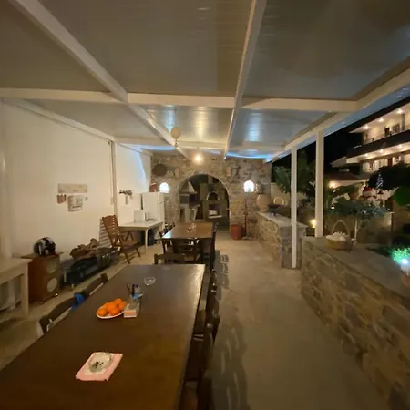 Apartment Paximadakis *